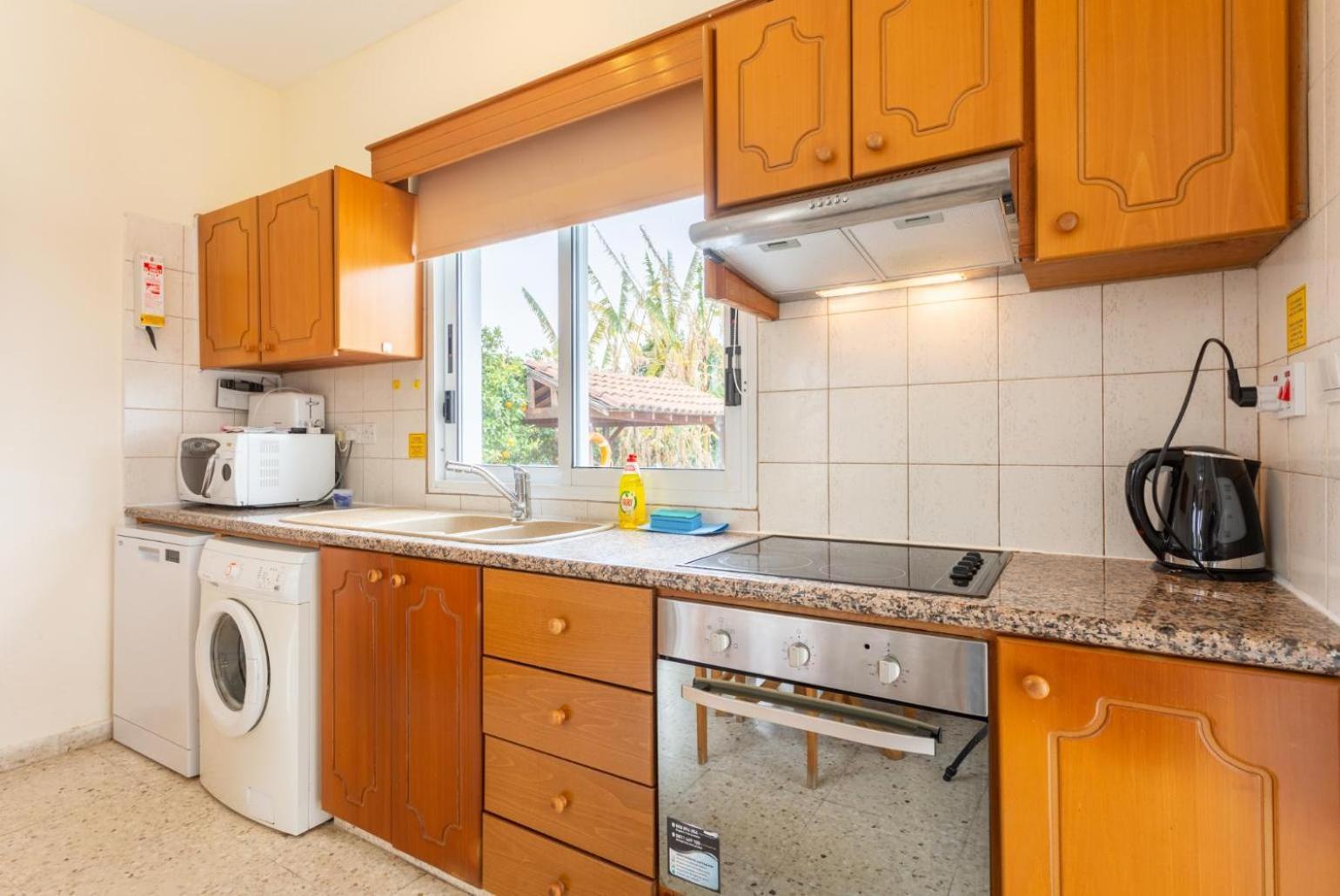 Sun Beach Villa Polis Bagian luar foto